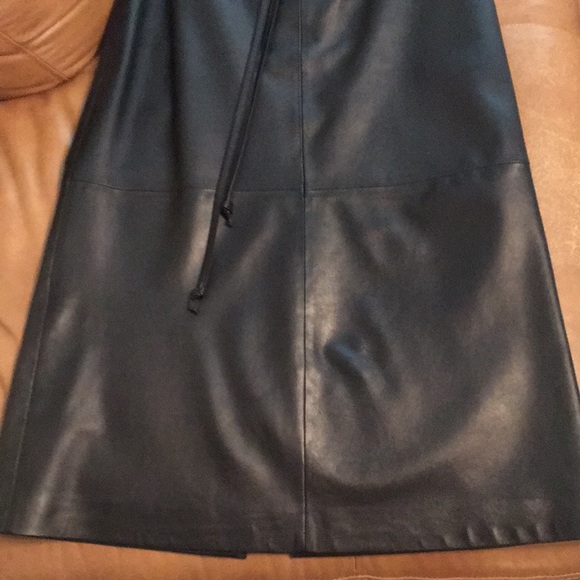 Genuine Leather Skirt from Upstar Continental purchased in June 2008 - Picture 16 of 17